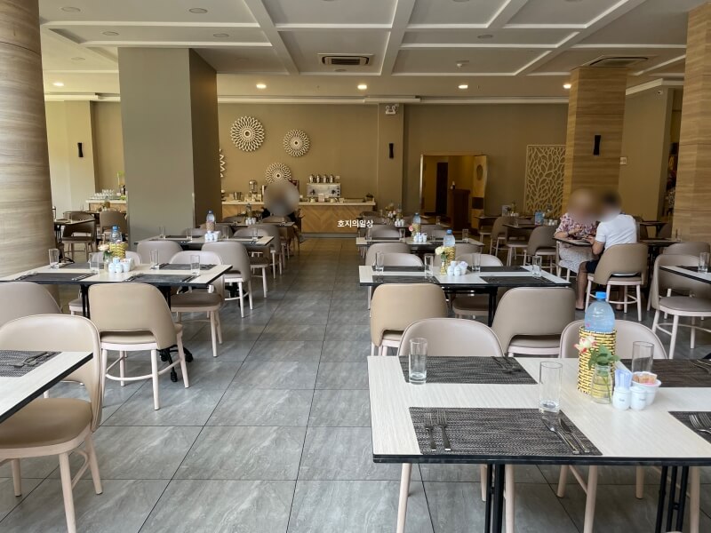 나트랑 스완도르 리조트 올 인클루시브 - 식당 내부