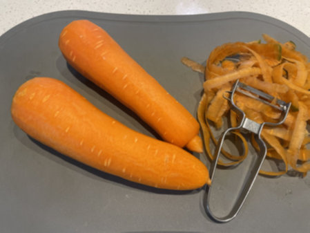 당근라페 만들기 - 당근 손질&amp;#44; 껍질 필러로 깎기