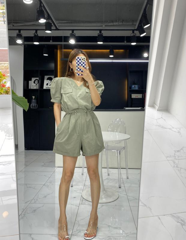 어깨패드 퍼프 브이넥 스트링 반바지점프슈트