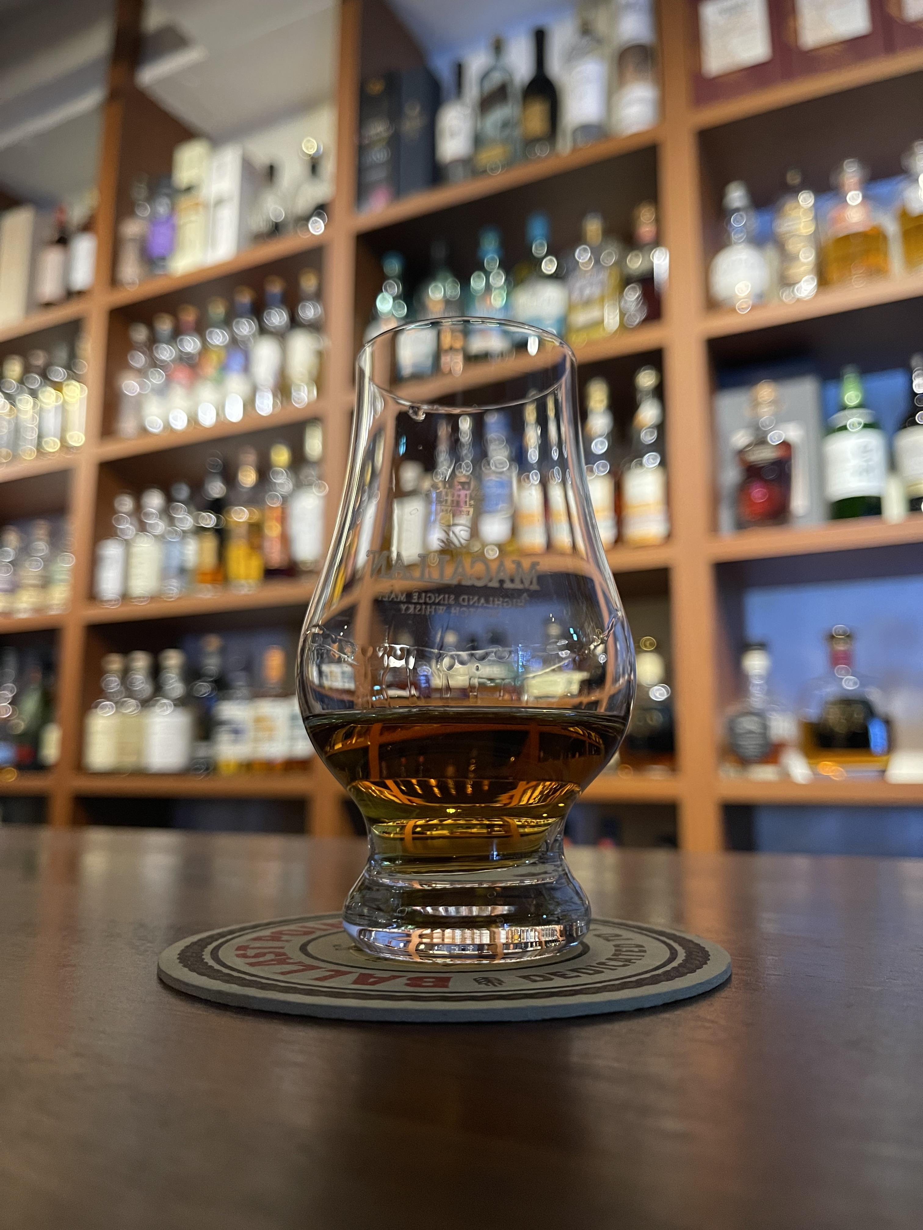 맥캘란 18년 더블