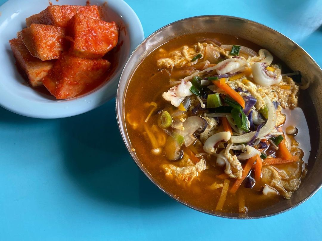 생방송오늘저녁 간판없는 영태리 라면 2인분 만원 고수쌈 돼지갈비 핫플 도넛가게 파주 맛집 추천