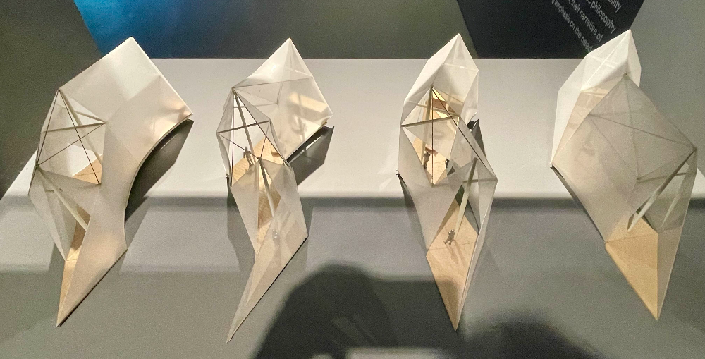 바티칸 예배당, 교황청 파빌리온 대안2