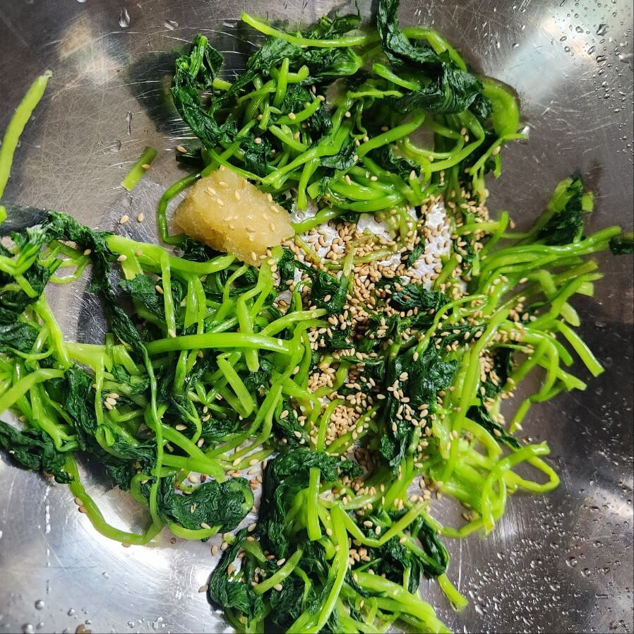 #참나물된장무침 #참나물두부무침 #참나물사과무침 #고추장 참나물 무침 만드는 법 #참나물오이무침 #취나물 무침 #세발나물무침 #방풍나물 무침 #참나물 #참나물 겉절이 #미나리 무침 #비름나물 무침 #참나물 샐러드 #참나물겉절이 만드는 법 #참나물볶음 #참나물초무침 #참나물무침 영양성분 #꼬막 참나물무침 만드는 법 #양념돼지구이&참나물무침 영양성분 #참나물 무침 #참나물 무침 맛깔스럽게 무치는 두가지 방법 #참나물 무침 만들기 #참나물무침 곁들인 소고기 등심 샐러드 손님 초대요리 #참나물무침 깔끔하고 담백한 참나물요리 #참나물무침 만드는법 #참나물무침 향긋하니 두부 넣어 든든한 요즘반찬 #참나물무침 만드는 법 향긋하고 감칠맛 나는 참나물요리 #참나물무침 깔끔하게 무치기 #참나물무침 간단하지만 깔끔하고 향긋하니 맛있어요 #참나물무침 상큼하고 아삭한 참나물샐러드 #참나물무침 향긋하고 구수해 #참나물무침 만드는법 향긋한 나물 반찬 #참나물 무침 상큼하고 향이좋은 제철나물 참나물무침 #담백함과 향긋함의 만남 참나물무침&삼겹살구이 #참나물무침 들기름 #참나물무침 방법 #참나물무침 간장 #참나물무침 칼로리