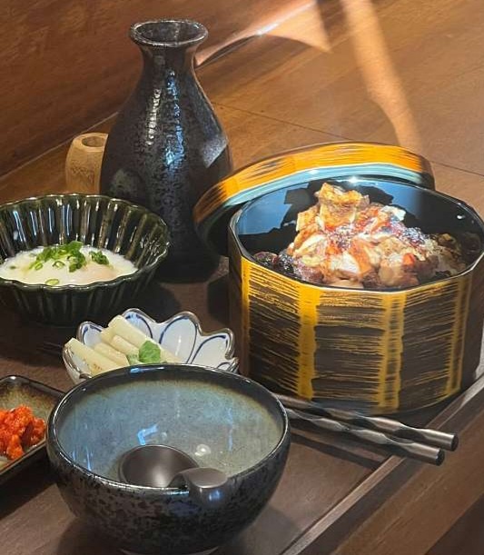 생방송투데이 숯불닭구이덮밥 부산 맛집(한우물의법칙)
