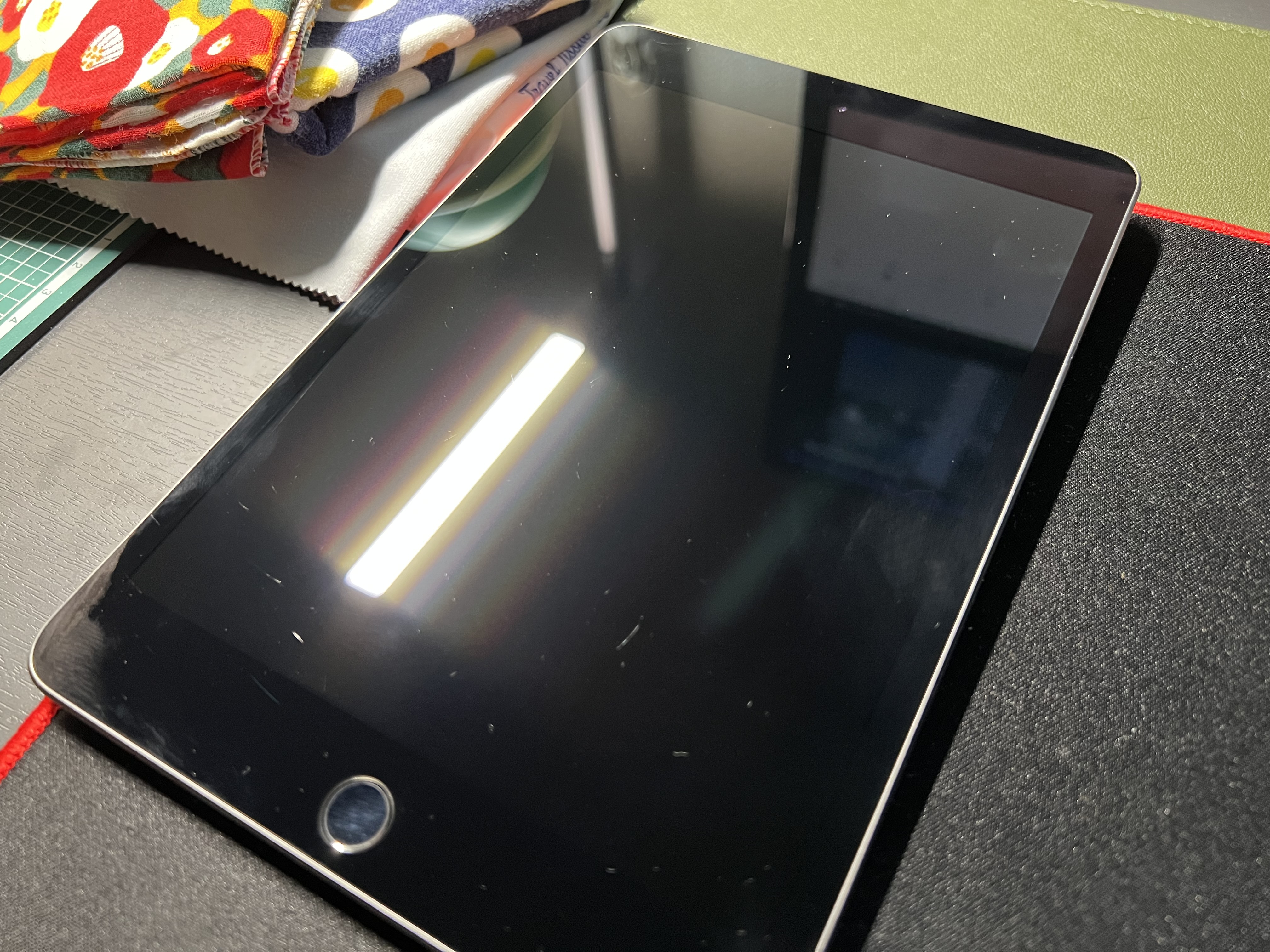아이패드 액정 사진3