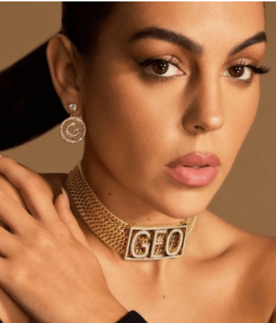 호날두 연봉, 나이 및 프로필