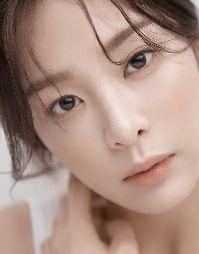 배우 설인아