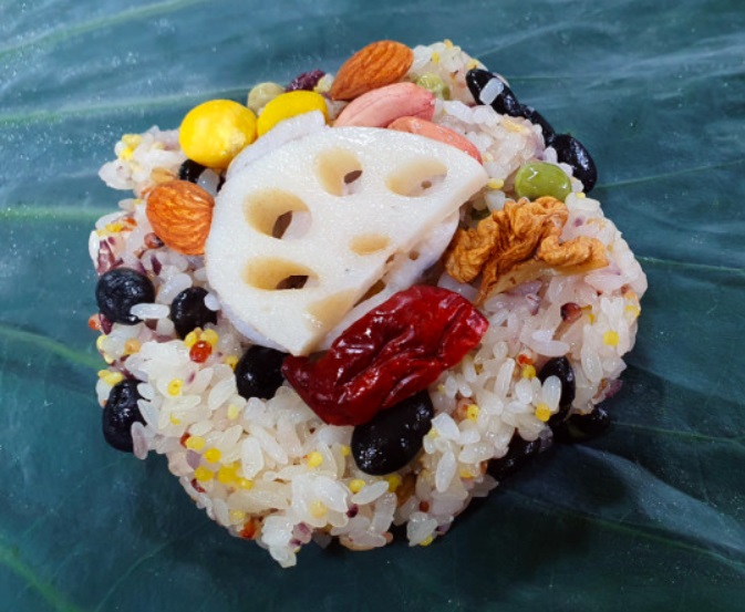 한국인의-밥상-부안-연잎-연잎밥