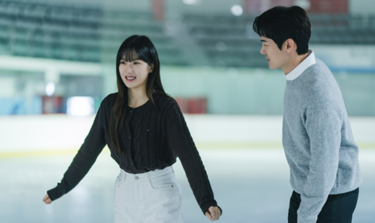 드라마 사랑의 이해 유연석 문가영의 현실적 멜로와 은행원들의 사랑에 대한 이해관계 분석