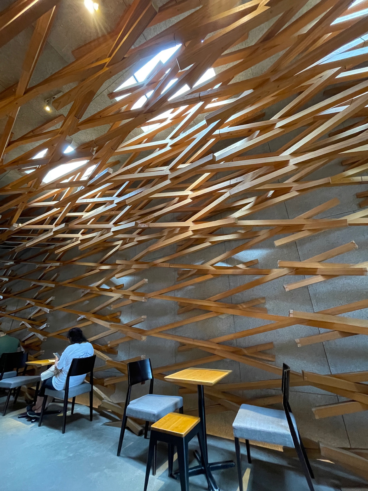 스타벅스 다자이후 오모테산도점