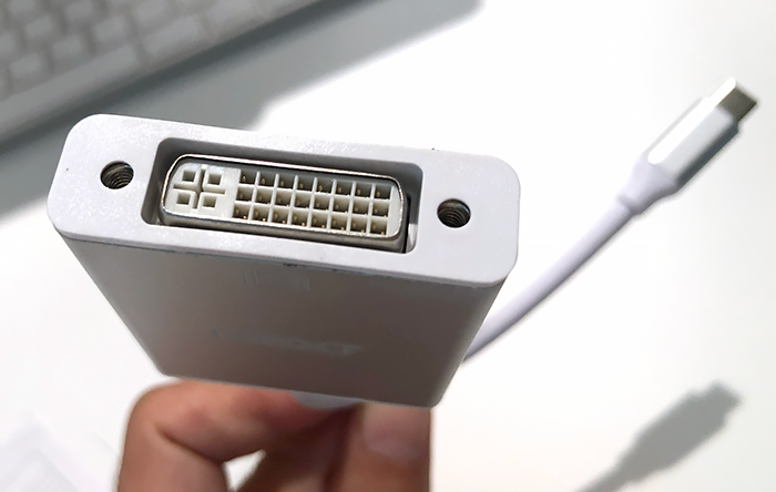 DVI-Female-converter