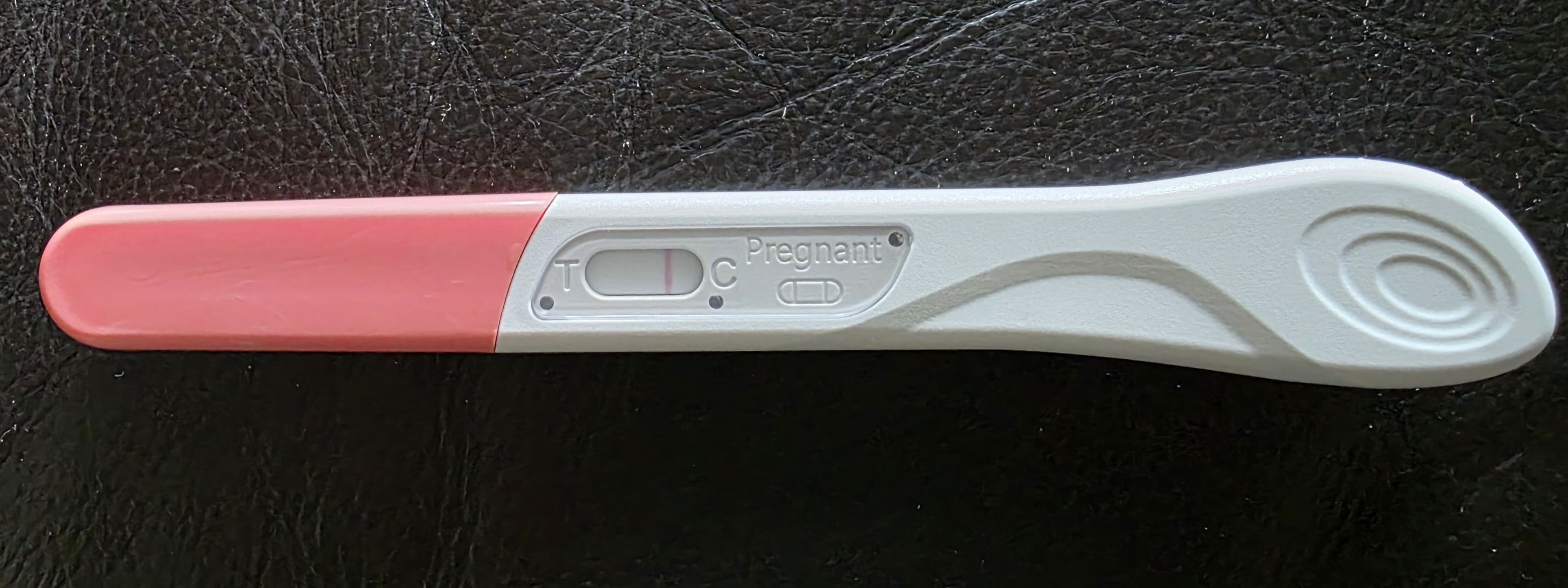 사후피임약-먹고-생리-변화-후기-결과는-1줄&amp;#44;-음성이-나왔고&amp;#44;-바로-다음-날-생리가-시작됐습니다.