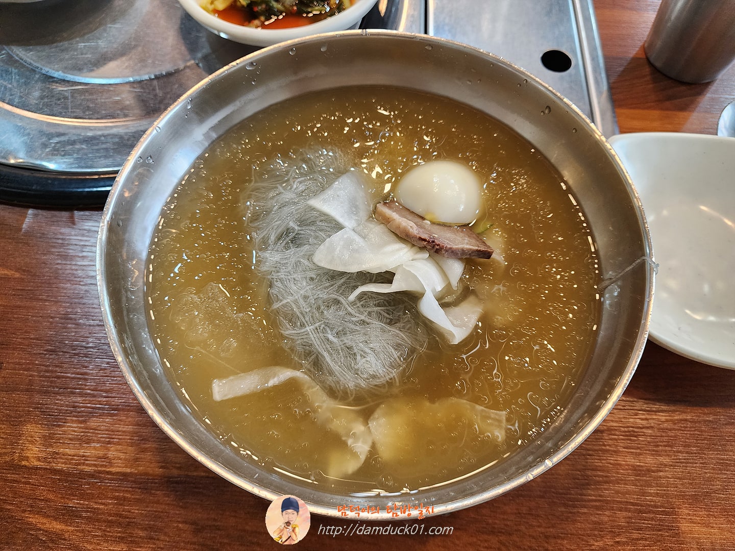물냉면