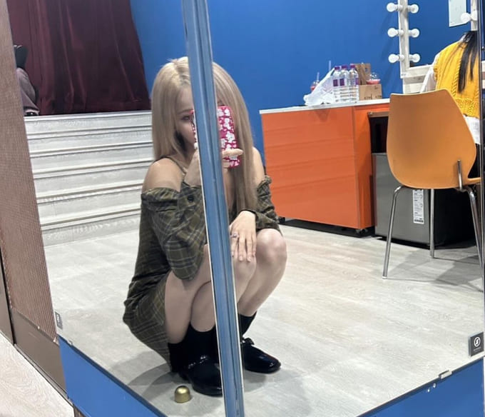 키스 오프 라이프 패션