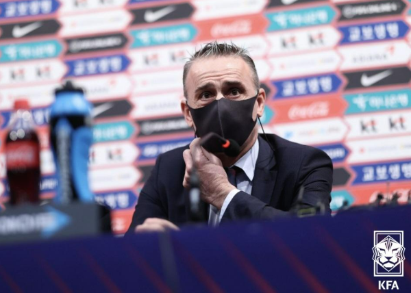 남자 축구 대표팀 파울루 벤투