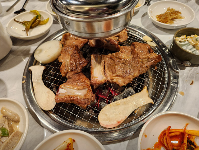 광주 야구장 근처 맛집 먹거리 기아챔피언스필드 기아 임서방숯불구이 청와대 임동초밥집 영발원 김가네영양해물칼국수 명태어장 금바다수산 900달러 임동제니스점 풍성한칼국수 영미오리탕