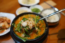중복 음식 HMR 밀키트