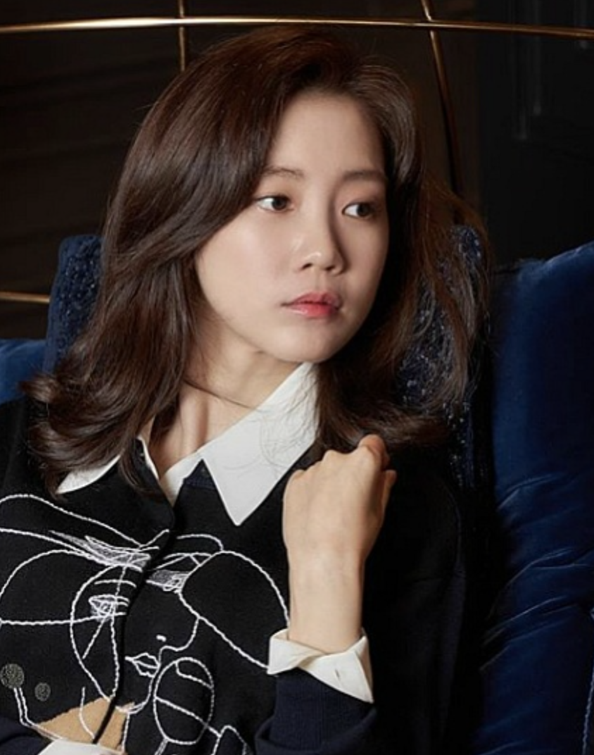 신현빈 화보