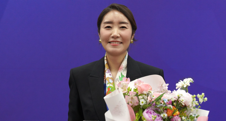 강선우 국회의원 프로필