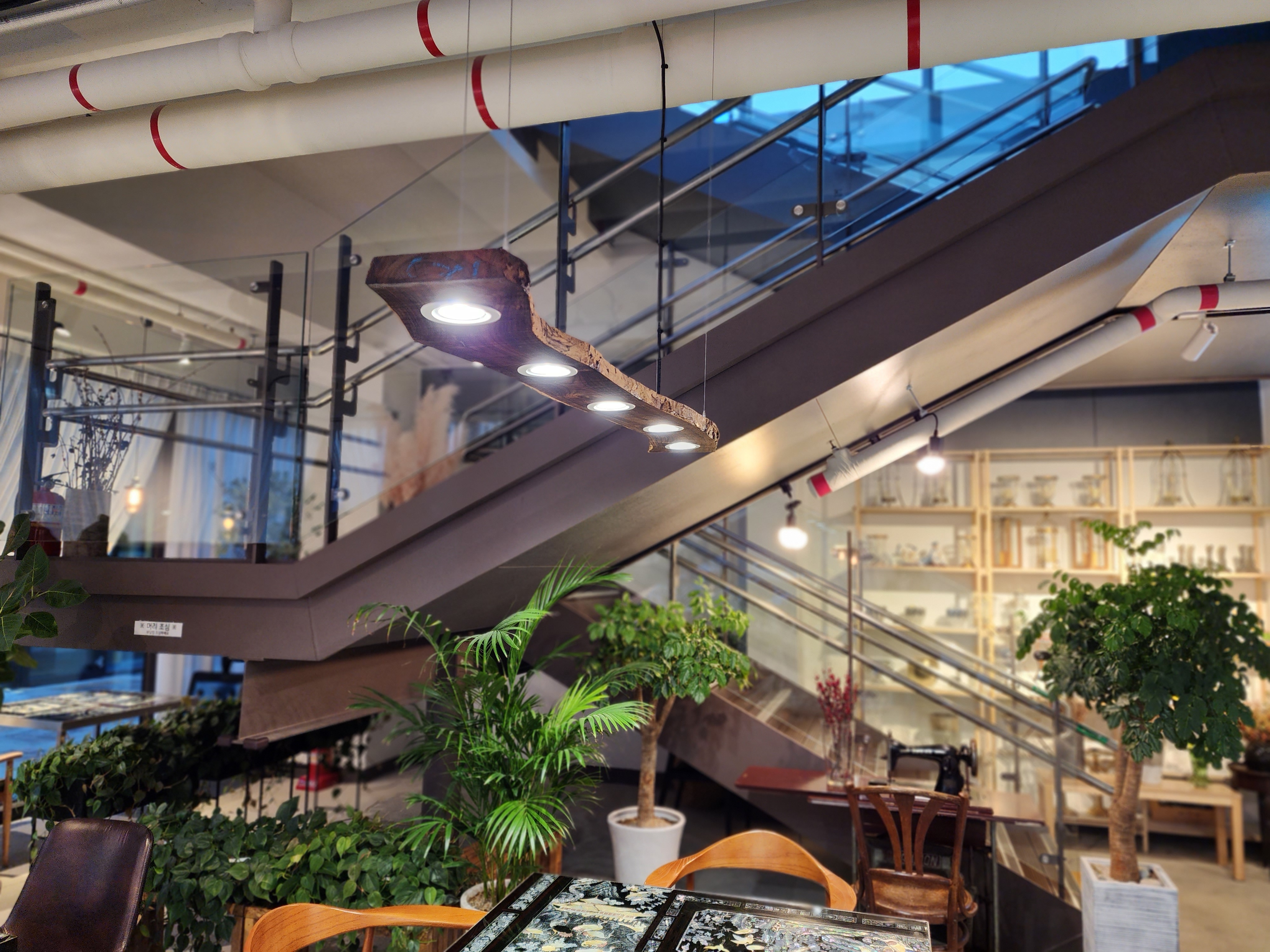 헤이다 카페 내부