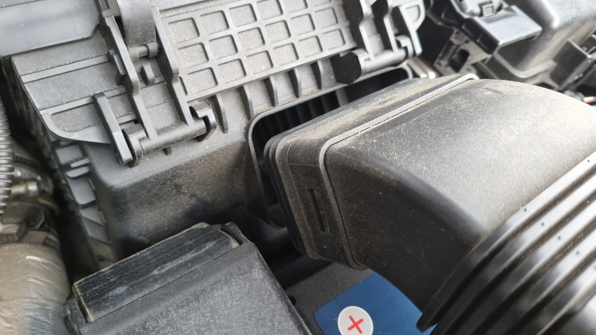 흡기 배관 연결 모습