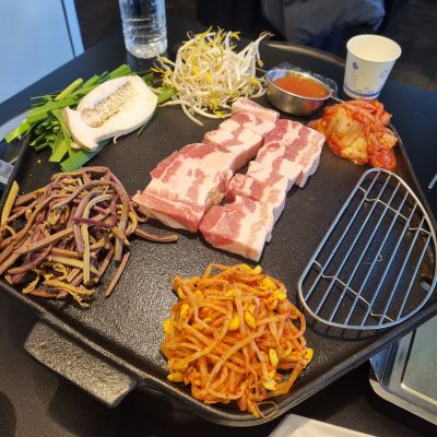 조선부뚜막-수원호매실점-국내산-삼겹살