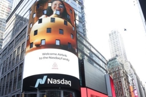 에어비앤비-광고-사진입니다.