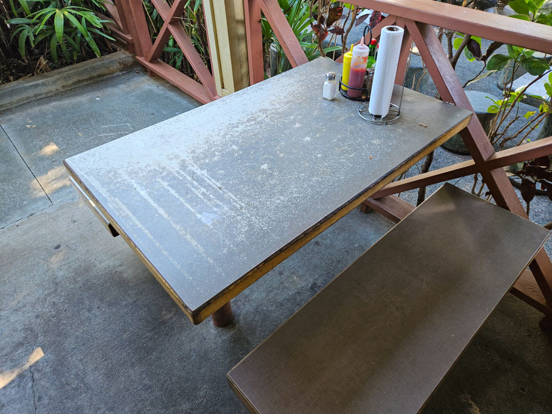 쿠아아이나 버거 자리