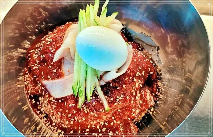 강원 화천 맛집 특제육수가 들어가 감칠맛이 일품인 칡냉면