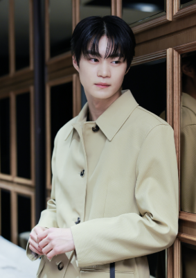 현우석