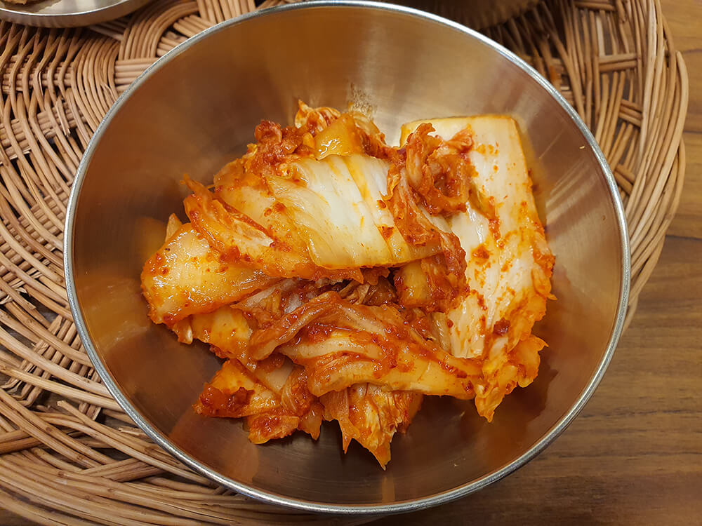 평이담백 뼈칼국수 방이점 - 뼈칼국수1