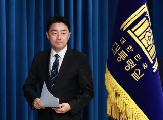 이규연 홍보수석 정치 활동