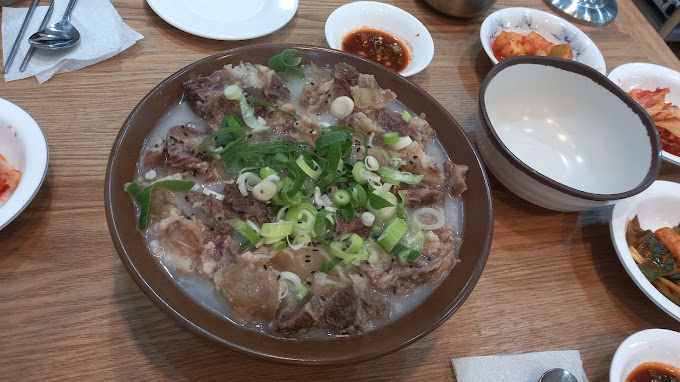 영등포구청 곰탕집 '부여집'