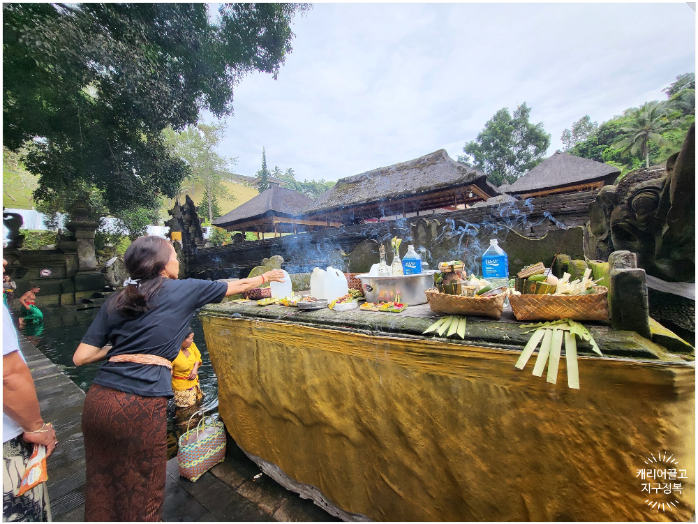 티르타 엠풀 사원(Tirta Empul Temple)