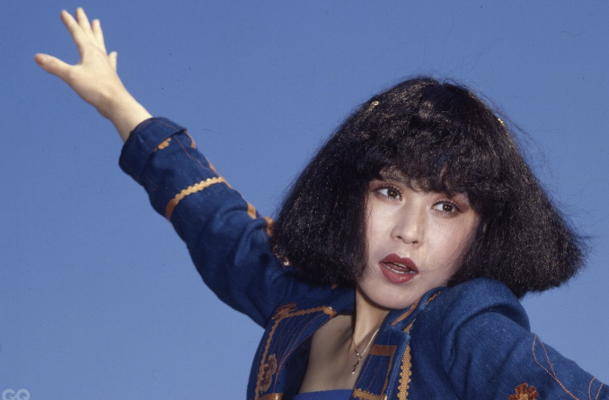 윤시내 리즈시절 외모