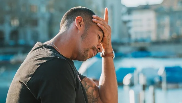 눈 떨림 증상&amp;#44; 언제 병원에 가야 할까?