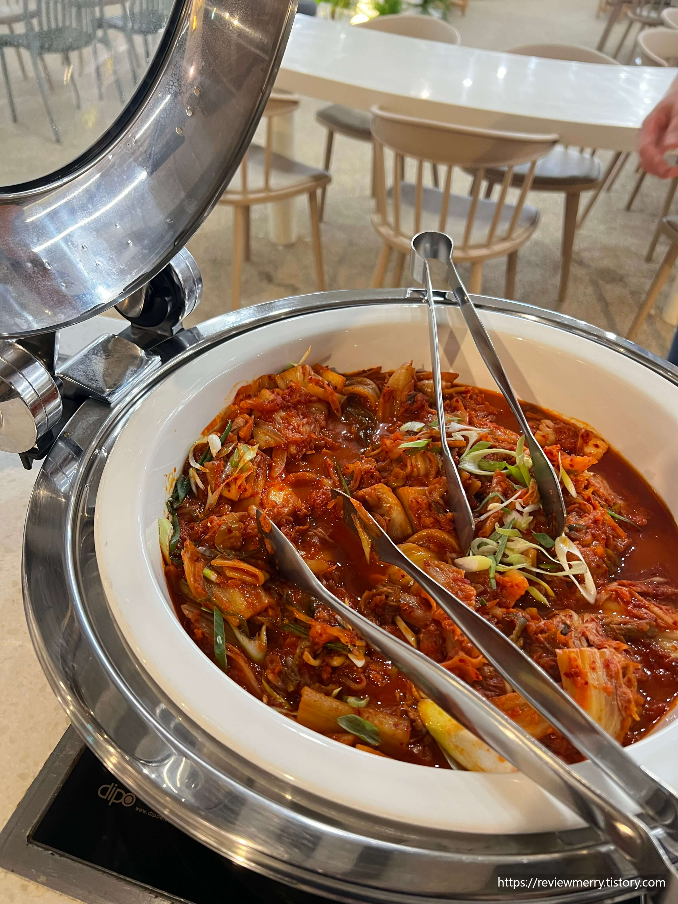 볶음김치