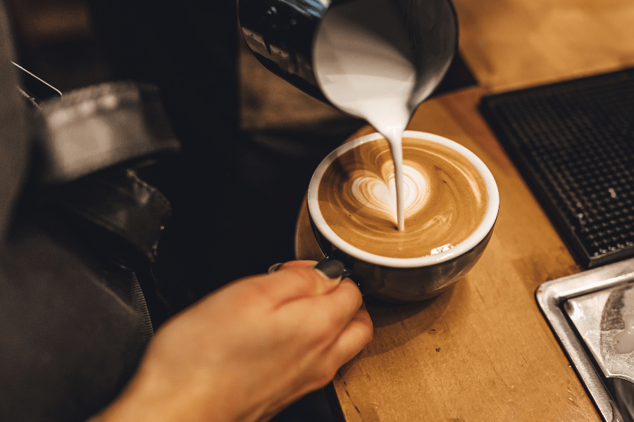 여행지 카페 투어 - 감성 가득한 카페