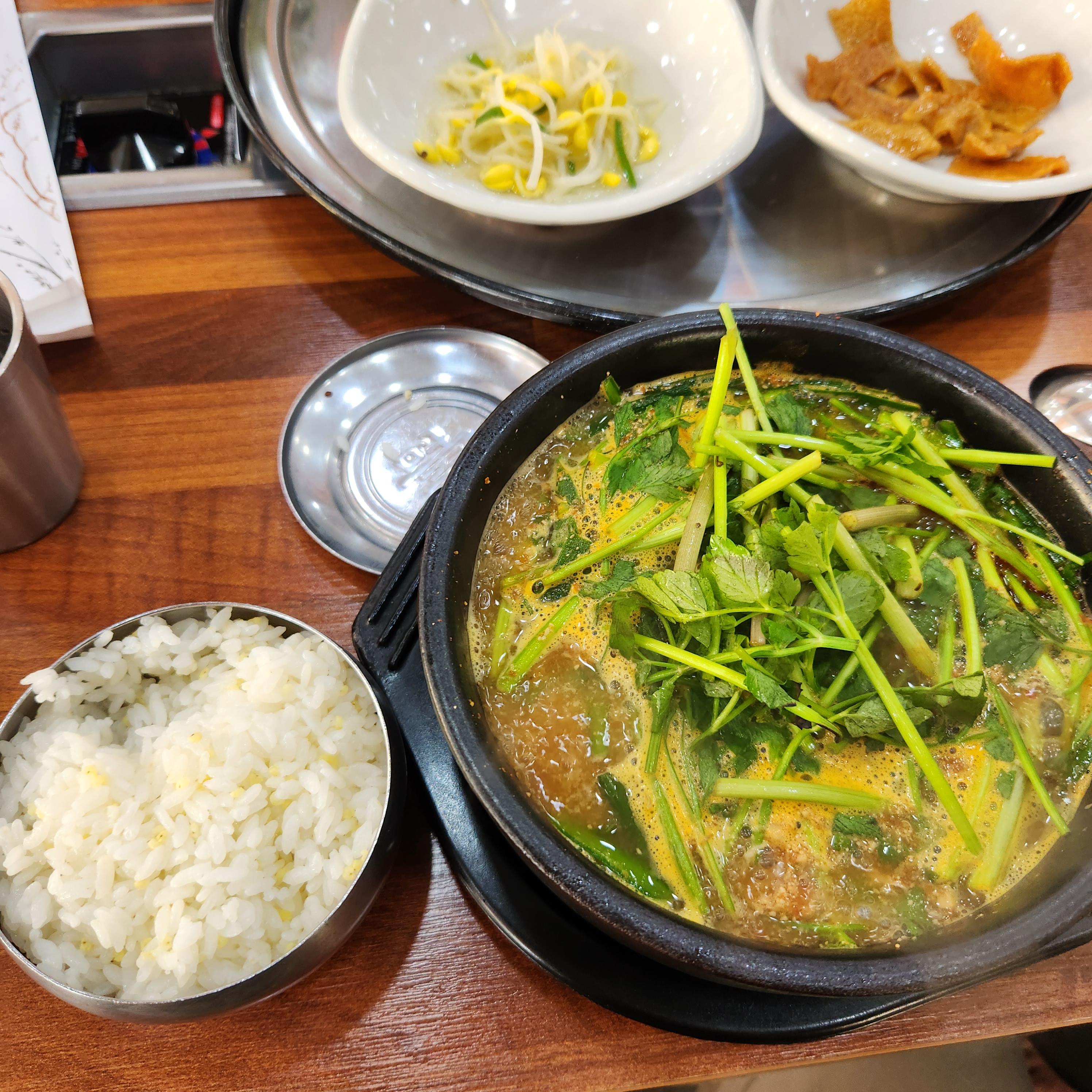 오리탕 상차림