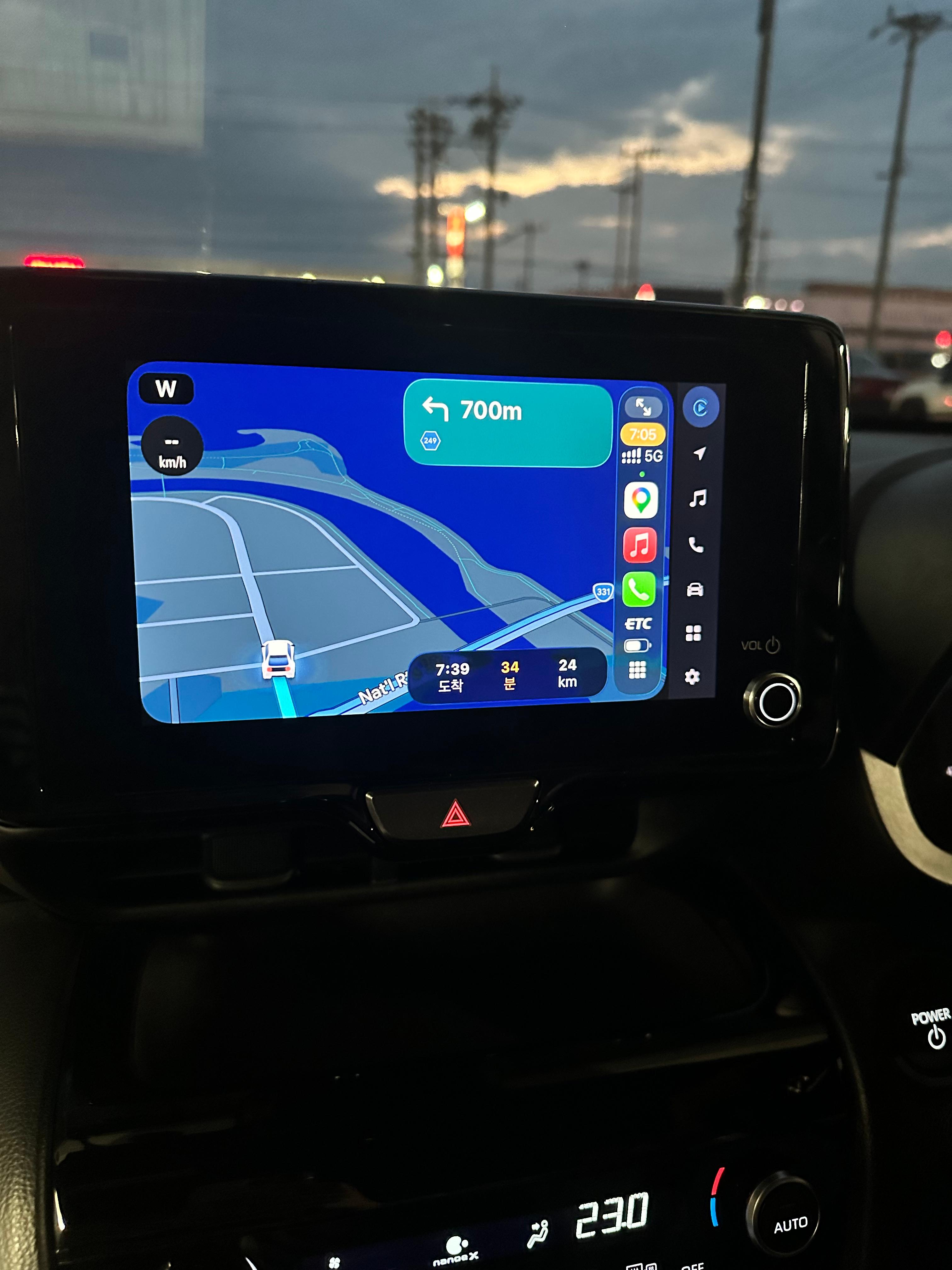 일본 오키나와 OTS렌트카 도요타 야리스