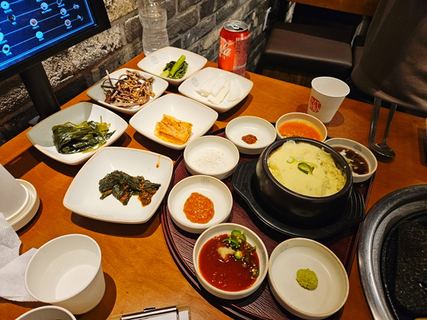 고반식당_기본반찬