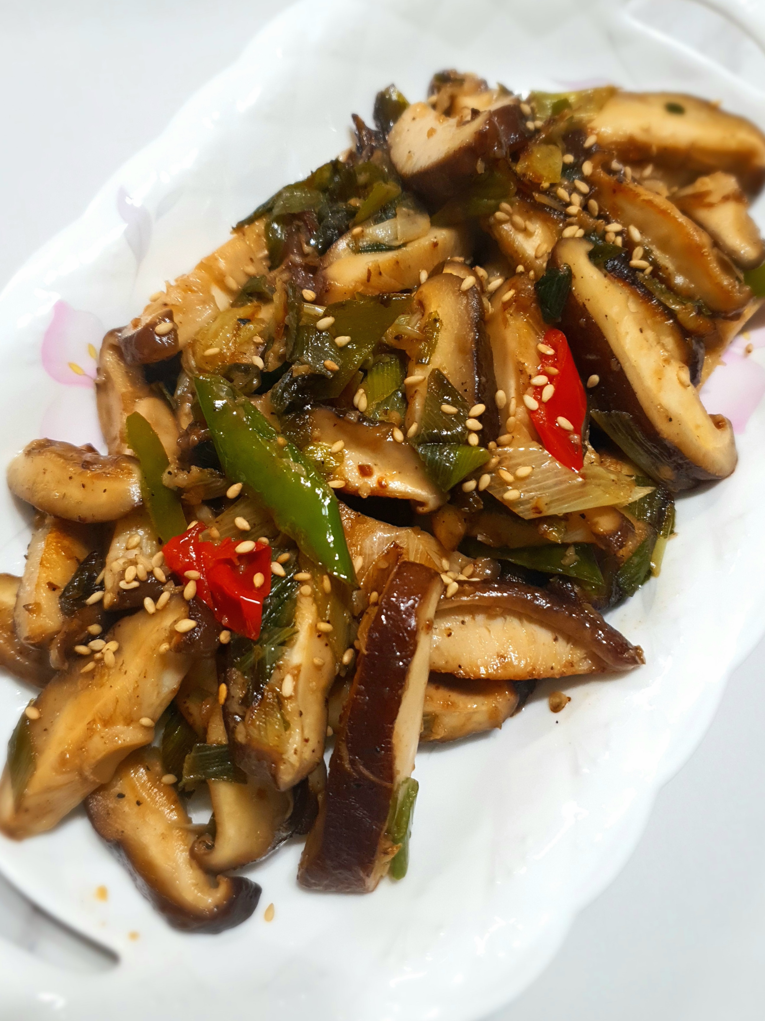 보기-좋게-깨도-뿌립니다.