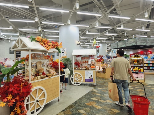 다이소 매장 큰곳 인천 송도트리플스트리트점