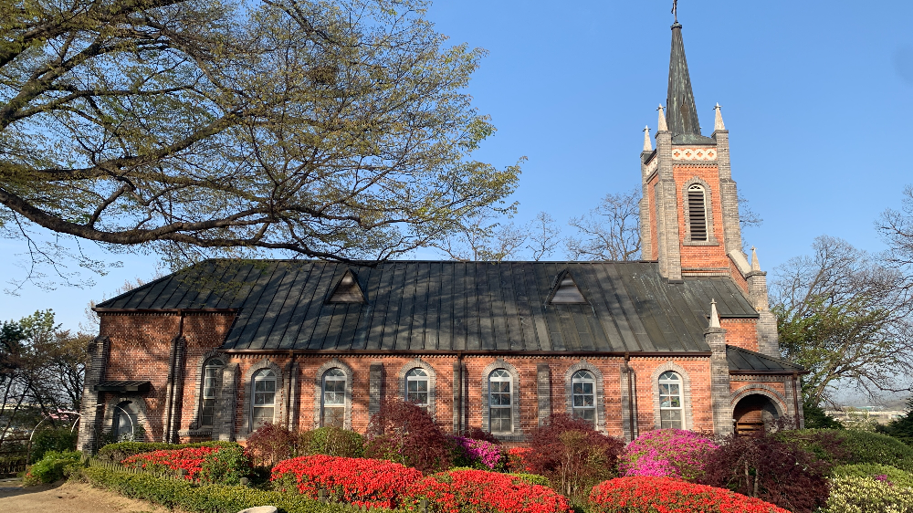 아산 공세리 성당 전경