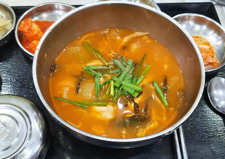 망향휴게소 - 명품 닭개장