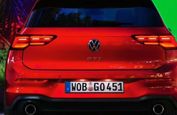 골프-GTI-후면모습