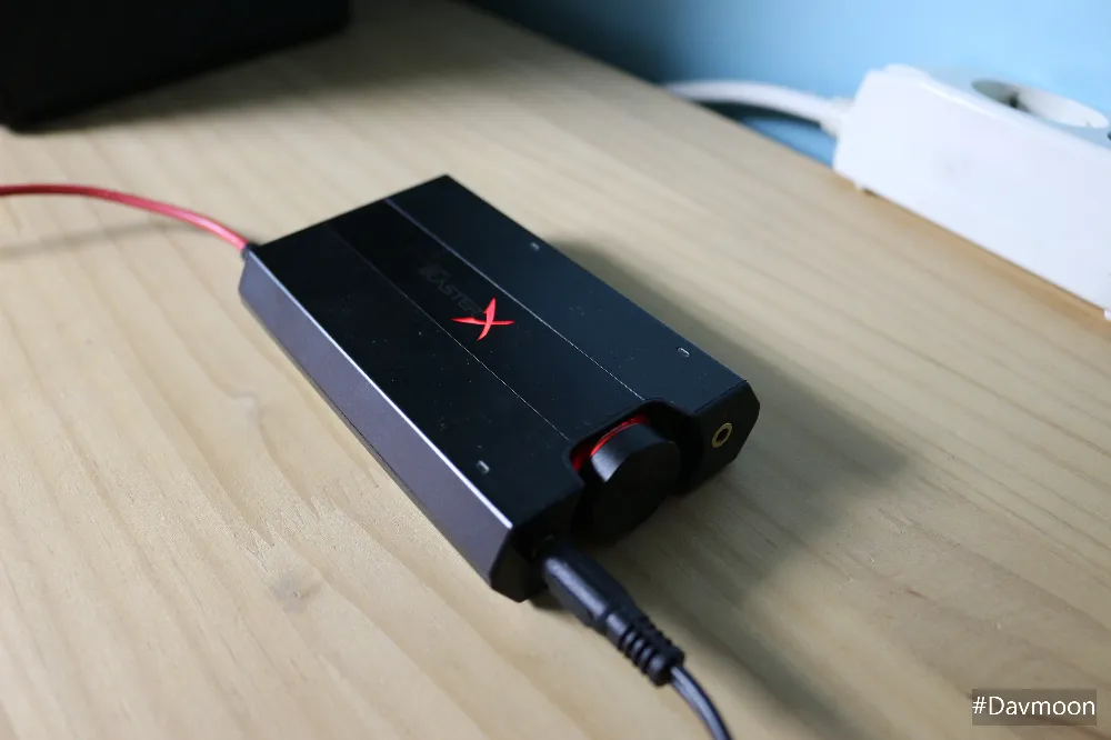 PreSonus ERIS E3.5 BT와 연결된 사운드블라스터 G5