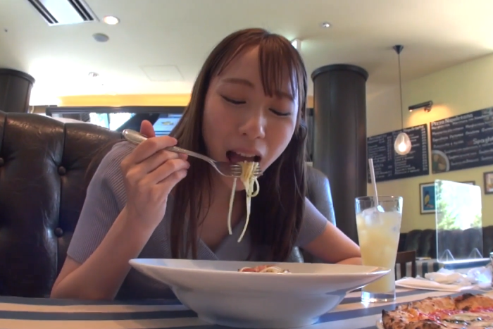 하카제 유리아 (Yuria Hakaze, 葉風ゆりあ)