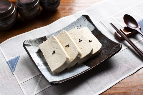 생방송 투데이 서울 종로 두부보쌈 한상