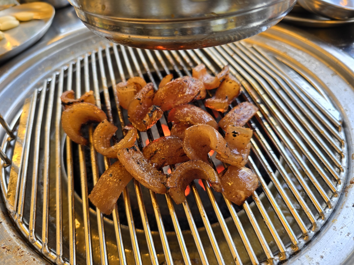 먹기좋게자른 껍데기